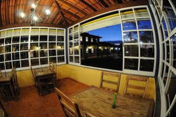 Estrada Aguas, 2*