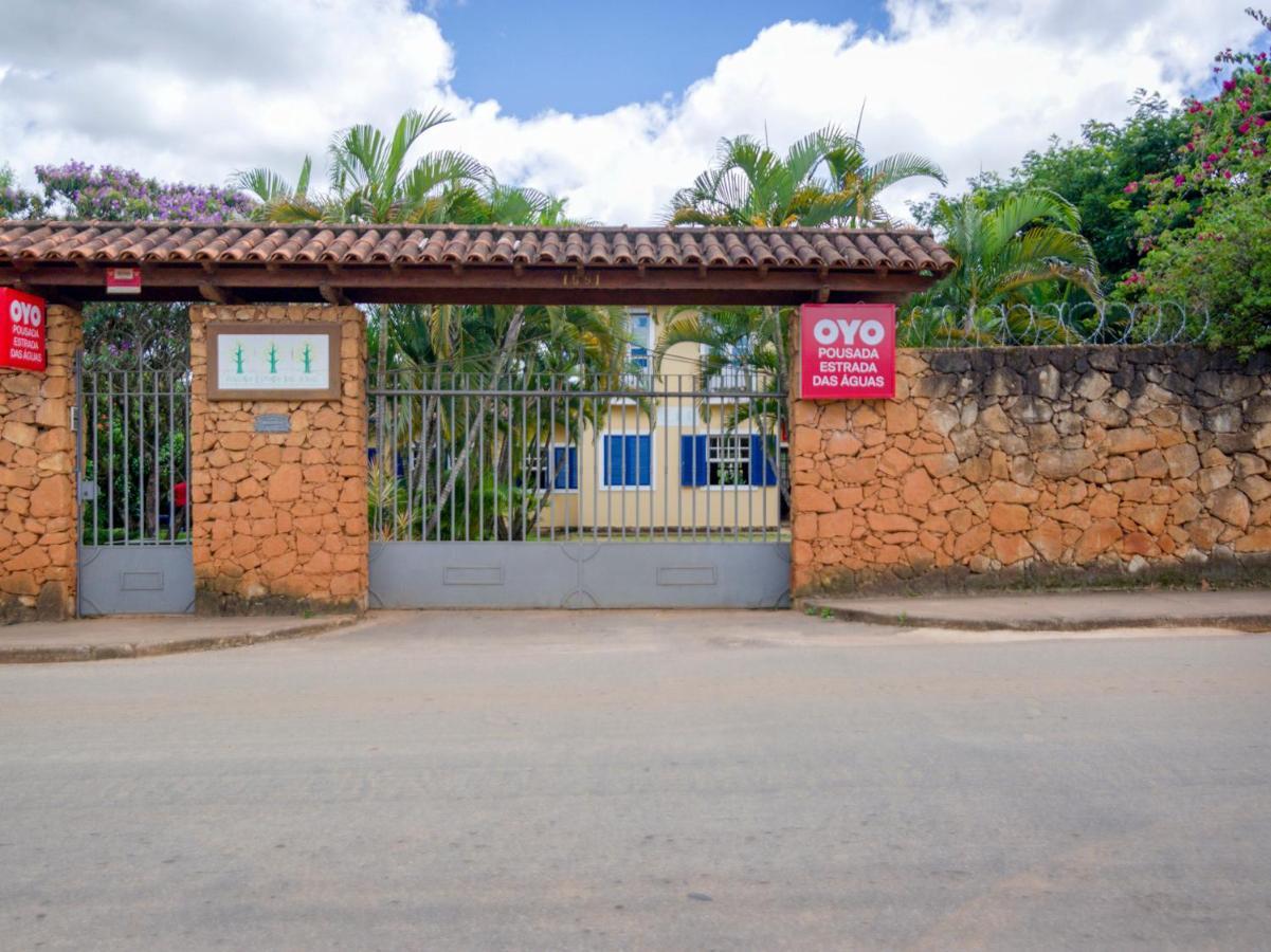 Estrada Aguas, Hotel 2*
